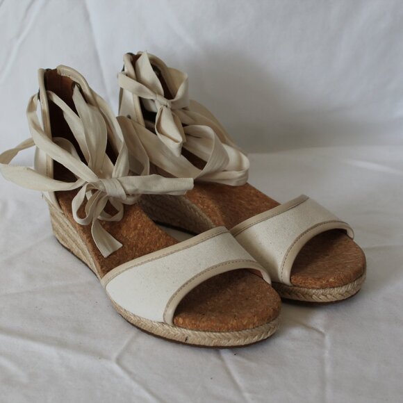 cream canvas ballet tie wedge. 6.5 US - Picture 2 of 4